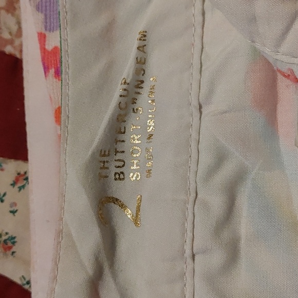 Lilly Pulitzer the Buttercup shorts TIki  Sz.2 - Picture 7 of 9